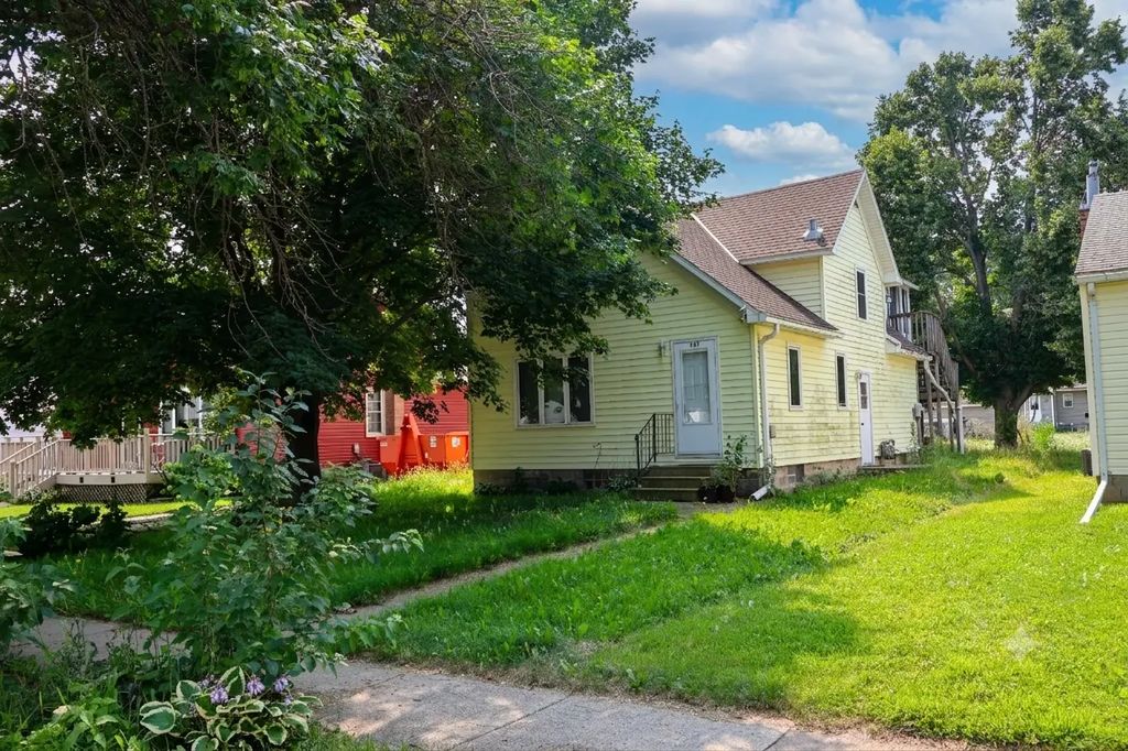117 4th Street S, Gaylord