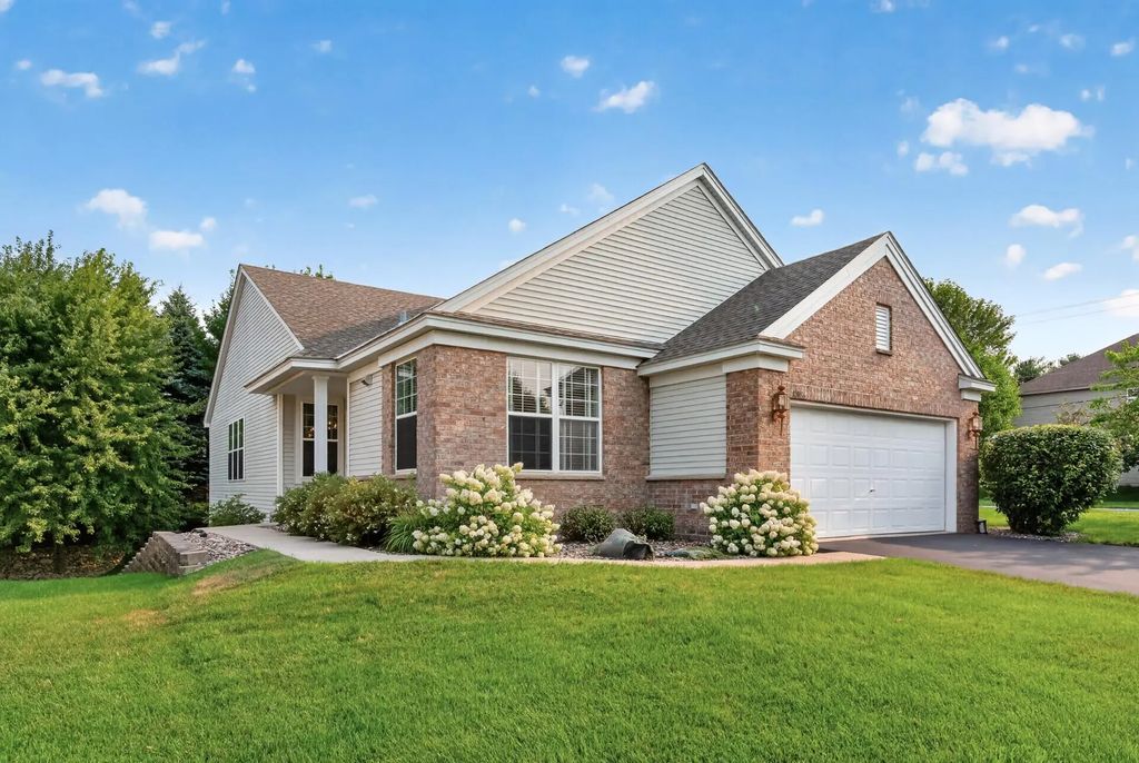 10986 Thone Road, Woodbury