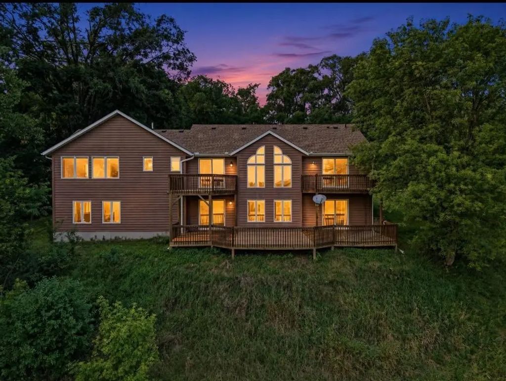 9935 140th Street E, Northfield