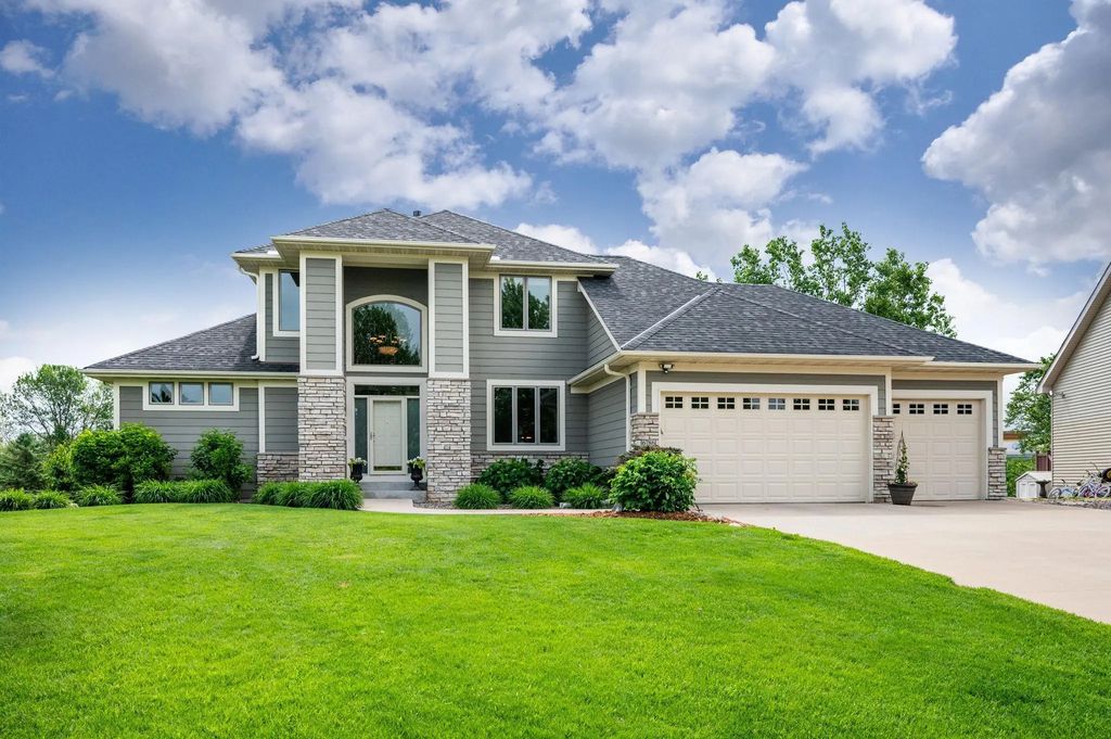 6786 Yellowstone Lane N, Maple Grove