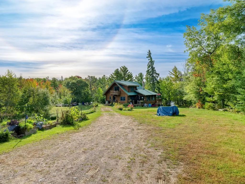 9014 Ban Lake Spur N, Orr