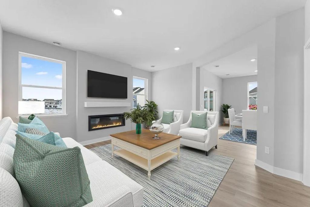 17073 Draper Way, Lakeville