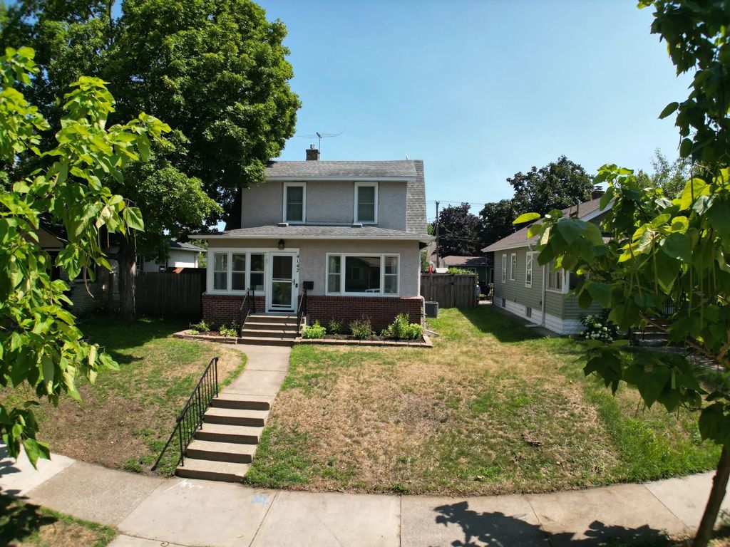 4142 Upton Avenue N, Minneapolis