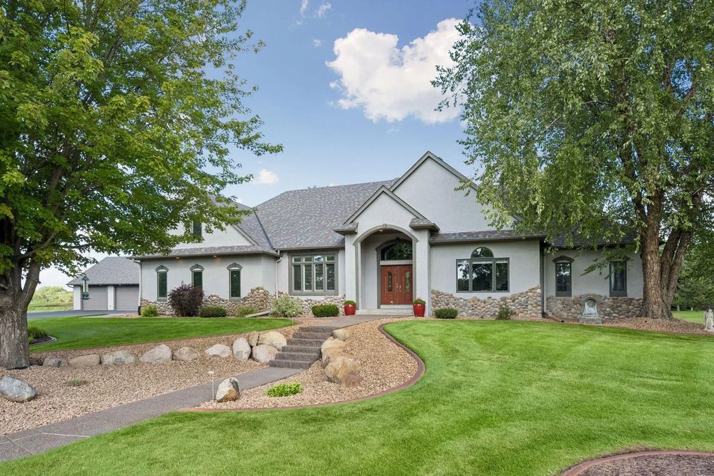16220 Turnberry Turn Nw, Ramsey