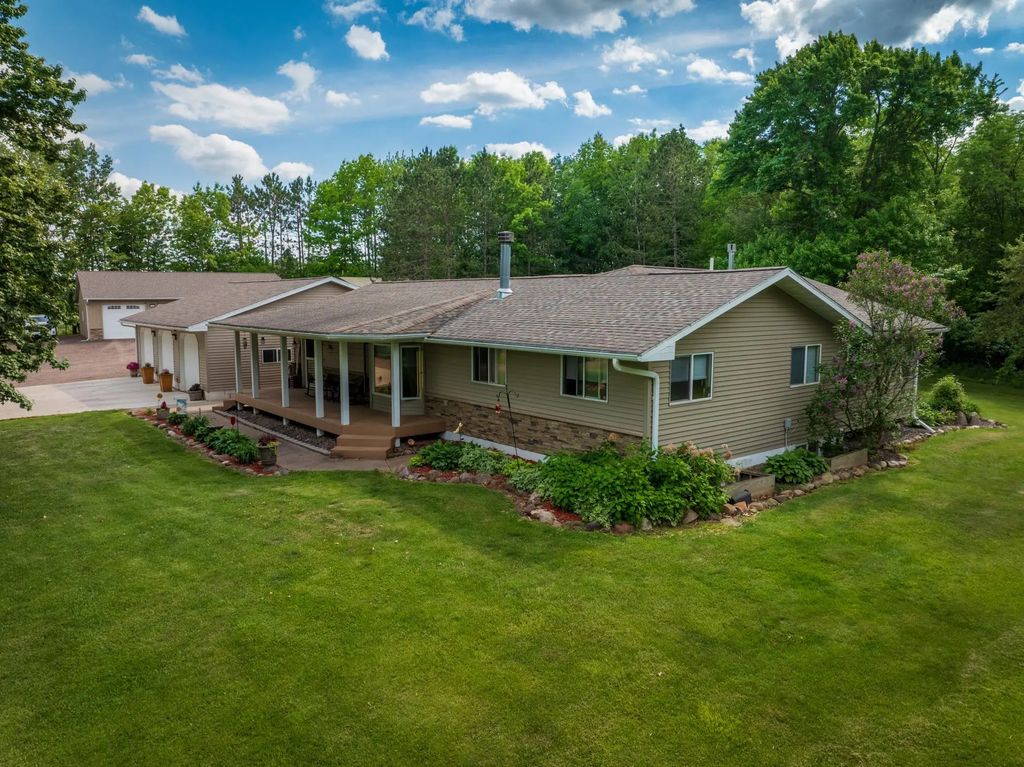 38813 Fox Road, Hinckley