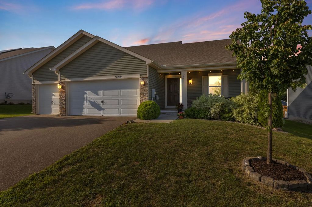 7737 205th Street W, Lakeville