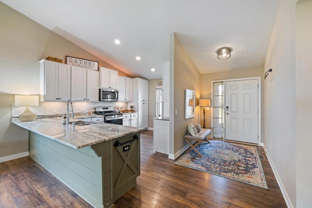 7737 205th Street W, Lakeville
