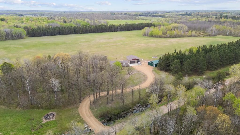 5758 83rd Avenue Sw, Poplar Twp
