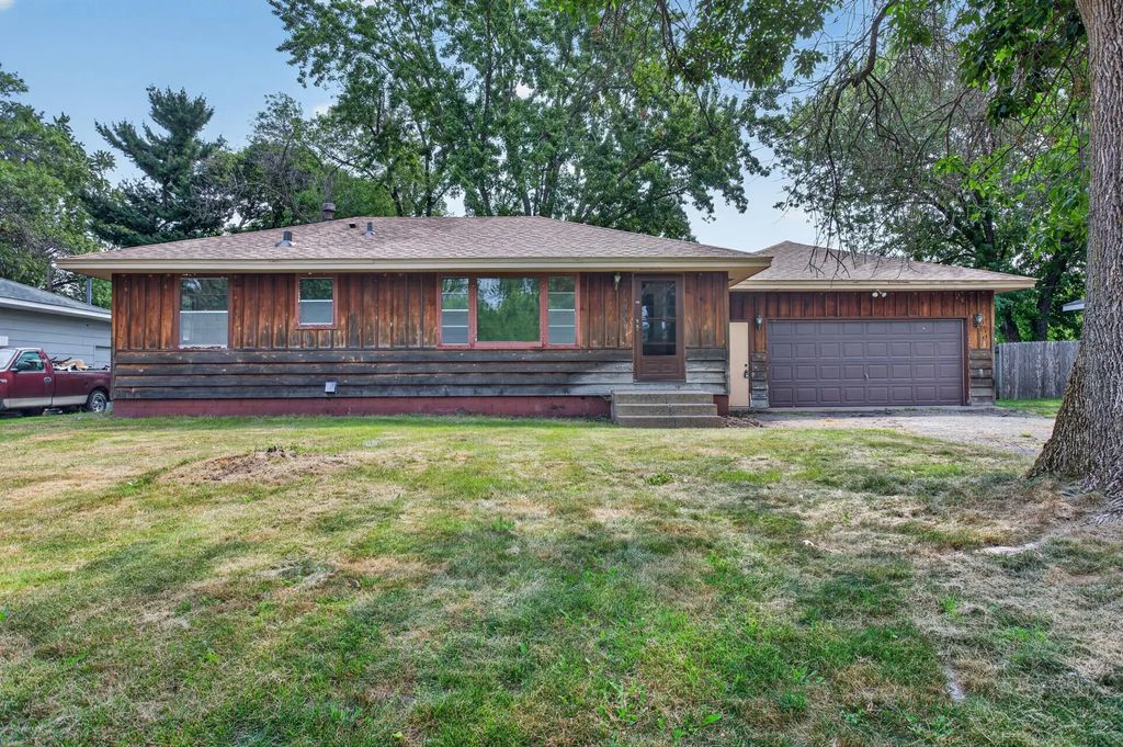 11003 Norway Street Nw, Coon Rapids