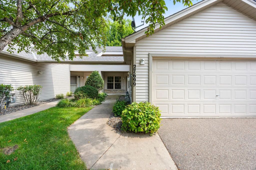 27699 Woodland Drive, Chisago City