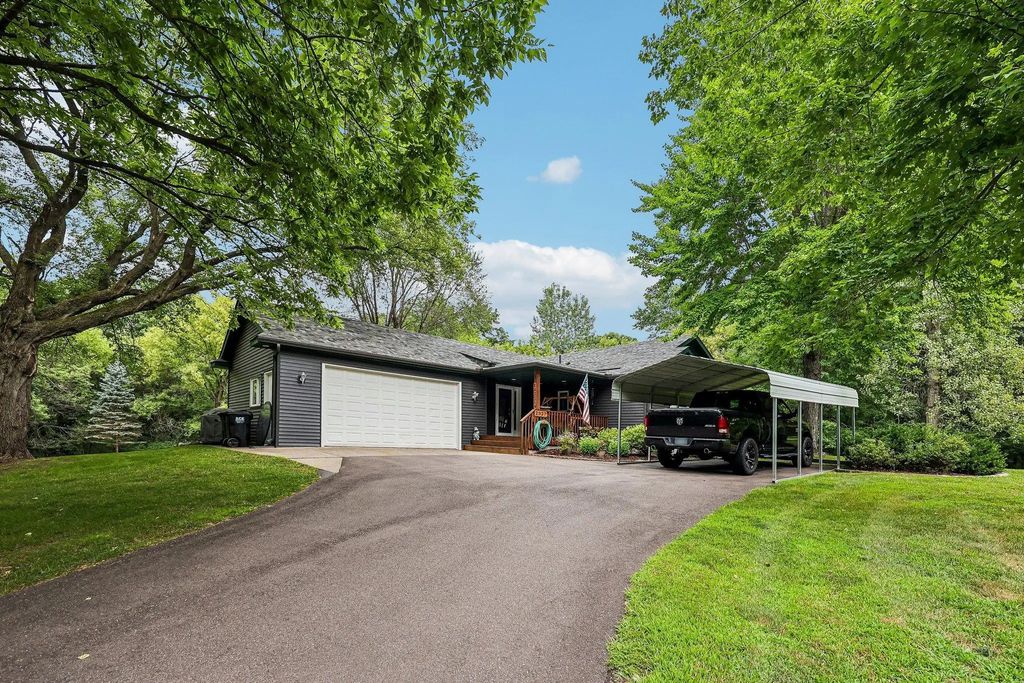 2937 174th Lane Nw, Andover
