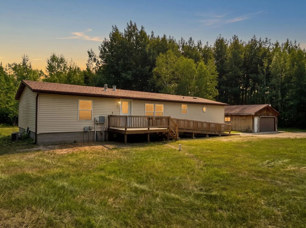 34364 Musky Drive, Laporte