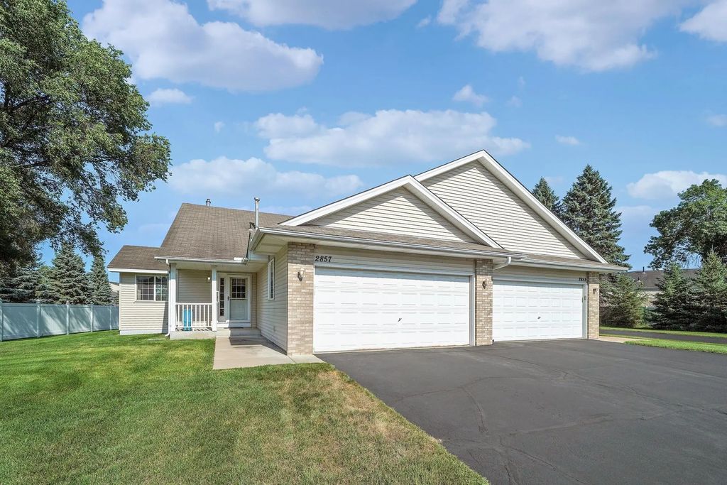 2857 117th Avenue Nw, Coon Rapids