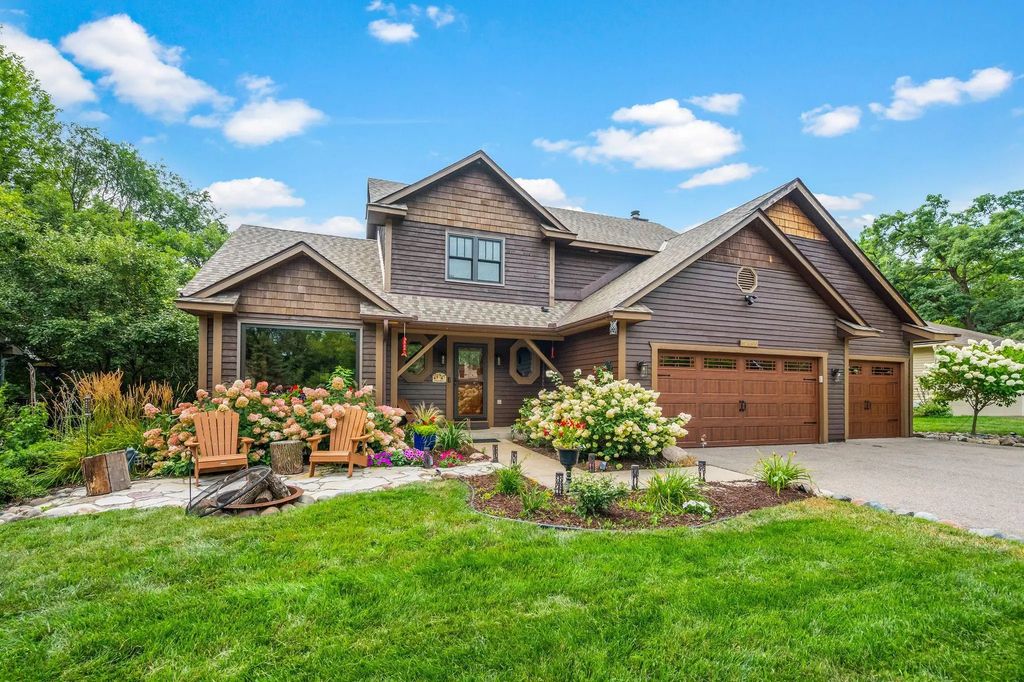 12155 Gantry Lane, Apple Valley