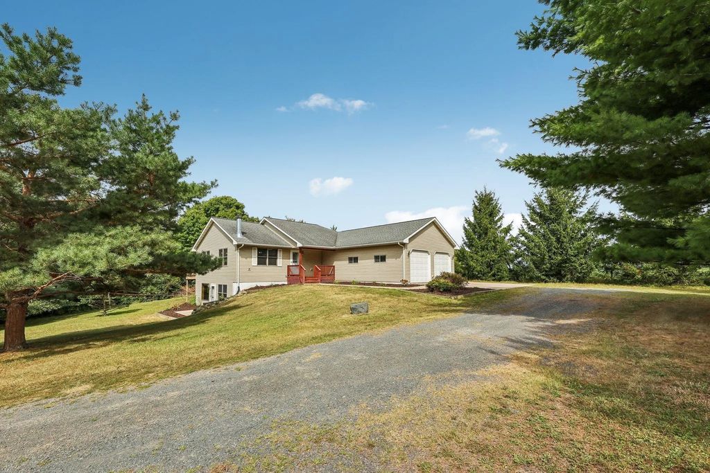 1871 140th Avenue, Saint Croix Falls