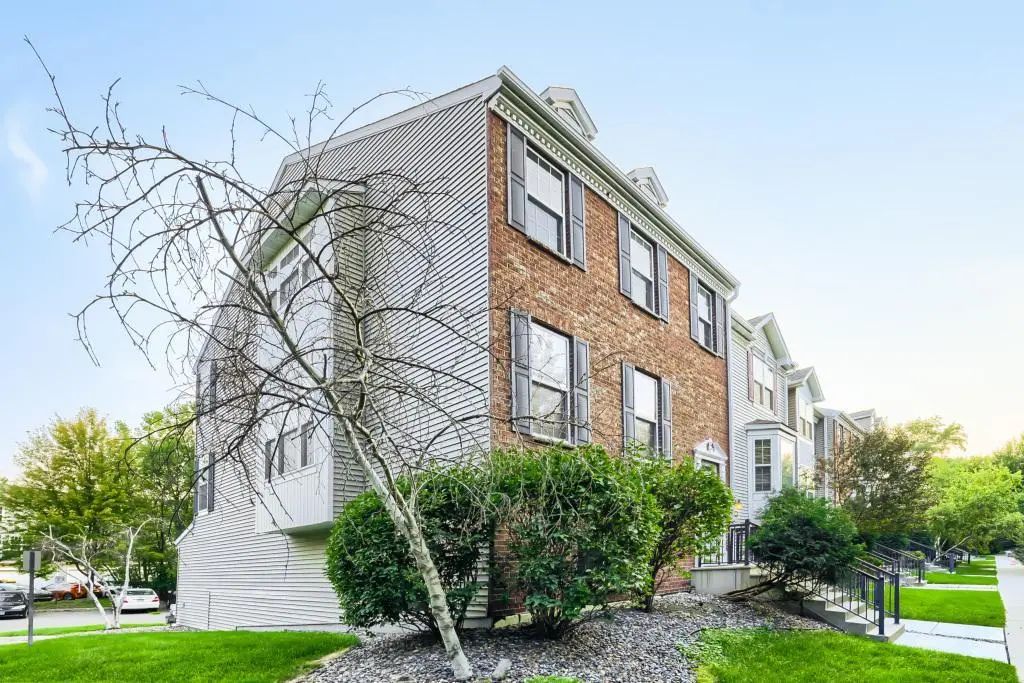 7540 Brunswick Avenue N, Brooklyn Park