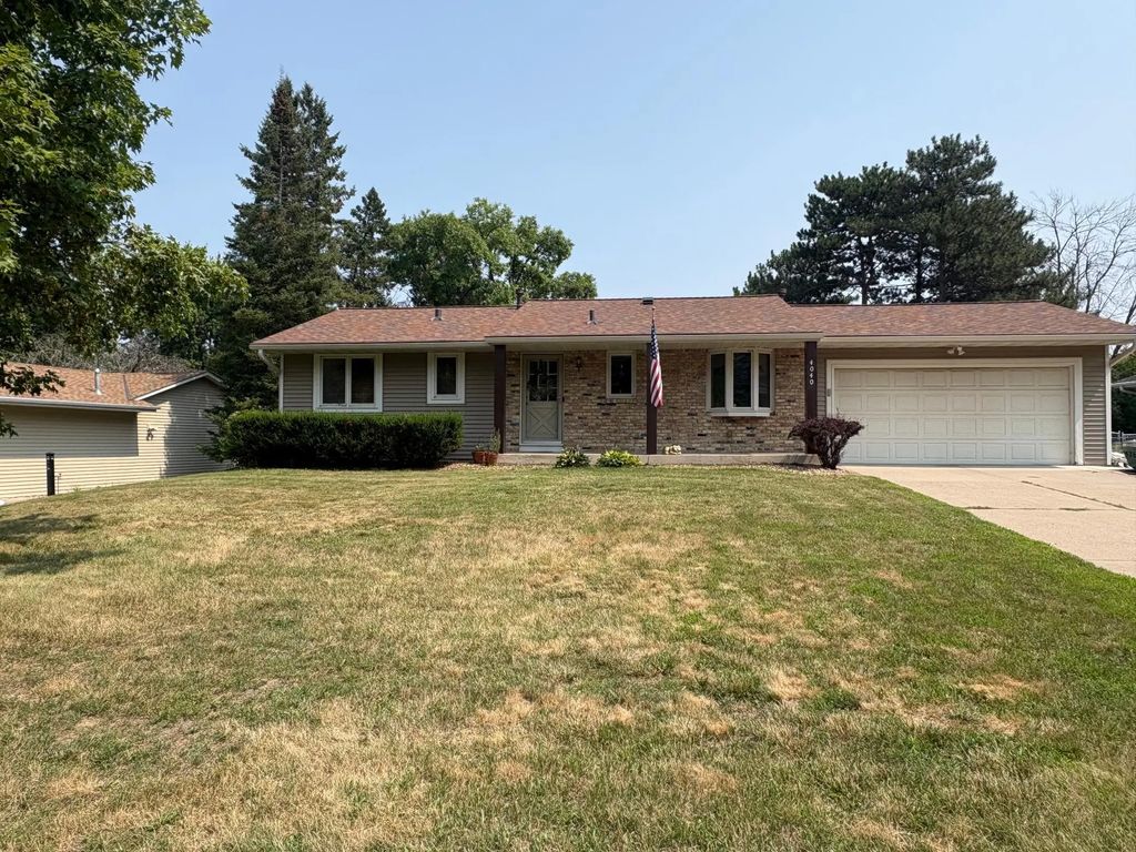 4040 Nathan Lane N, Plymouth