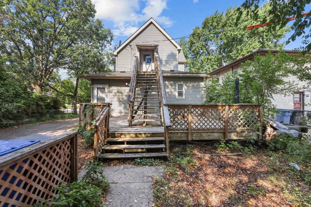 3047 Grand Street Ne, Minneapolis
