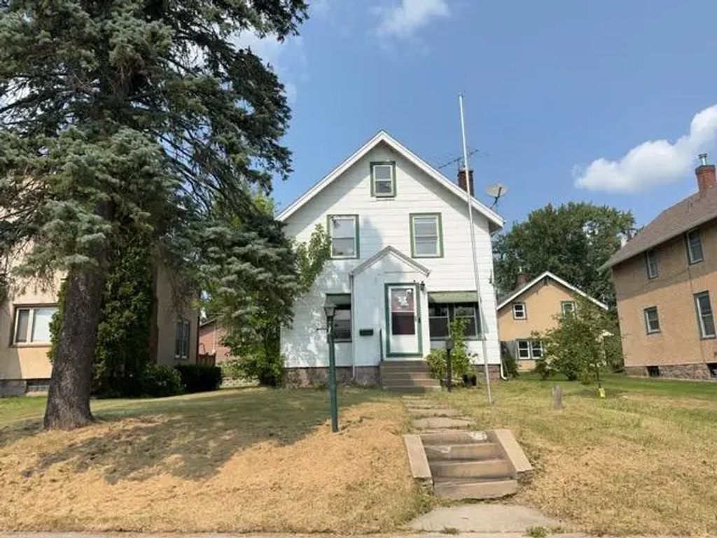 520 3rd Street Nw, Chisholm