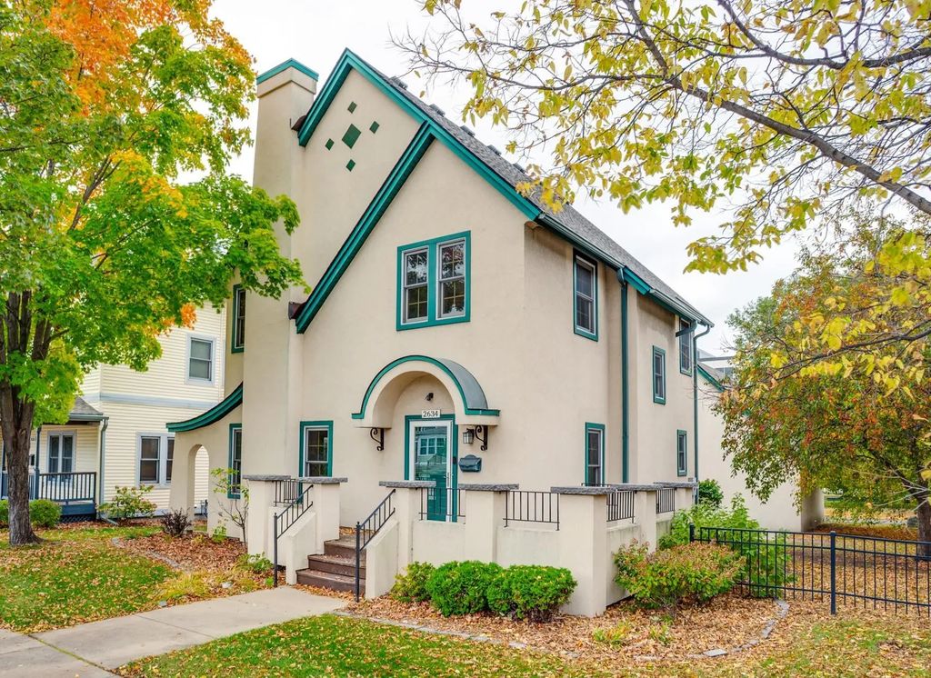 2634 Portland Avenue, Minneapolis
