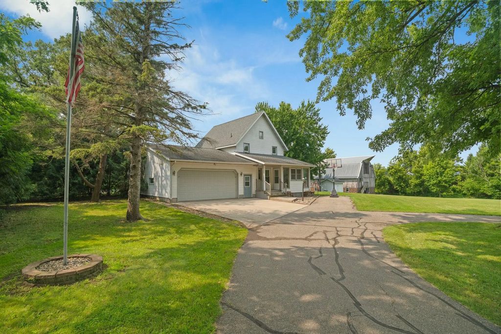 25990 Gates Avenue, Faribault