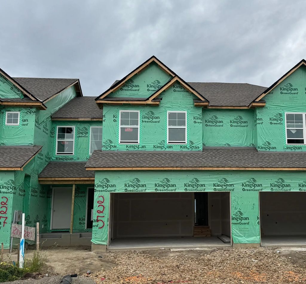 225 Huntington Drive, Waconia
