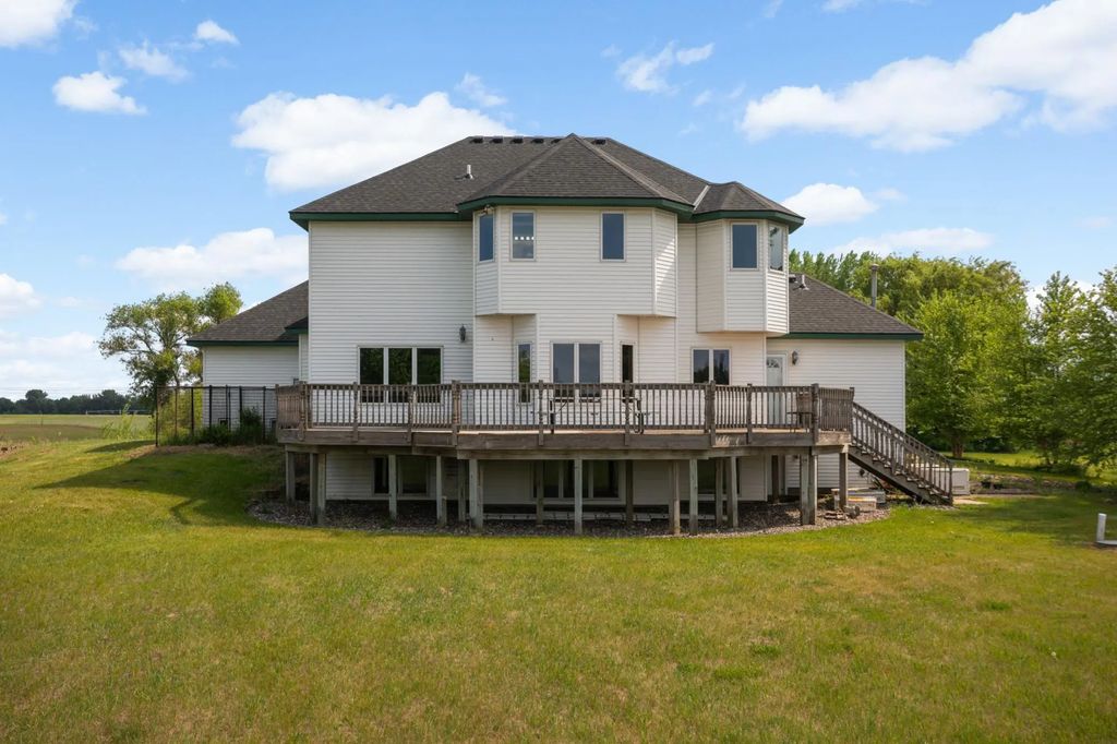 17672 County Road 14 Nw, Big Lake