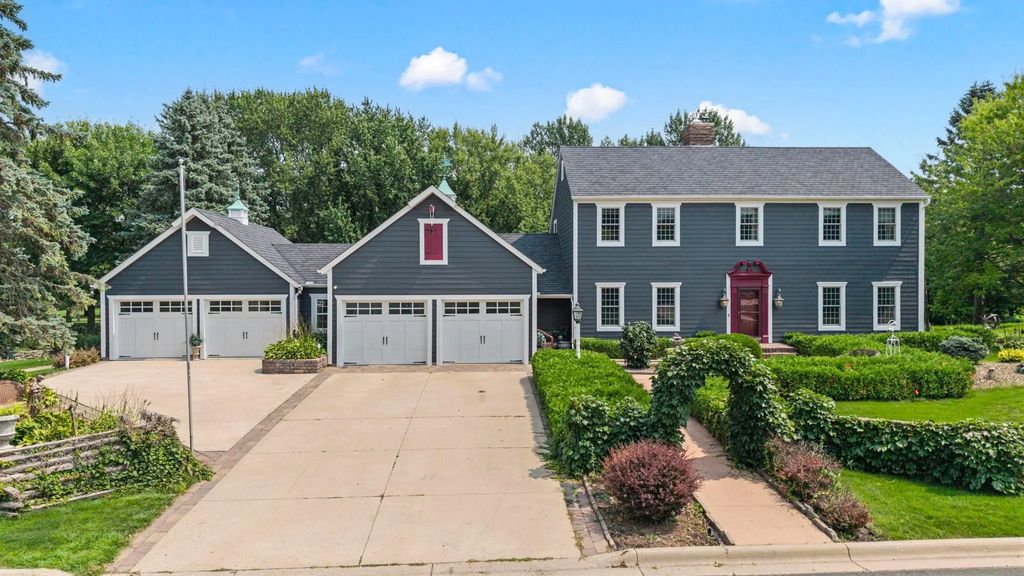 1001 Windcrest Drive Se, New Prague
