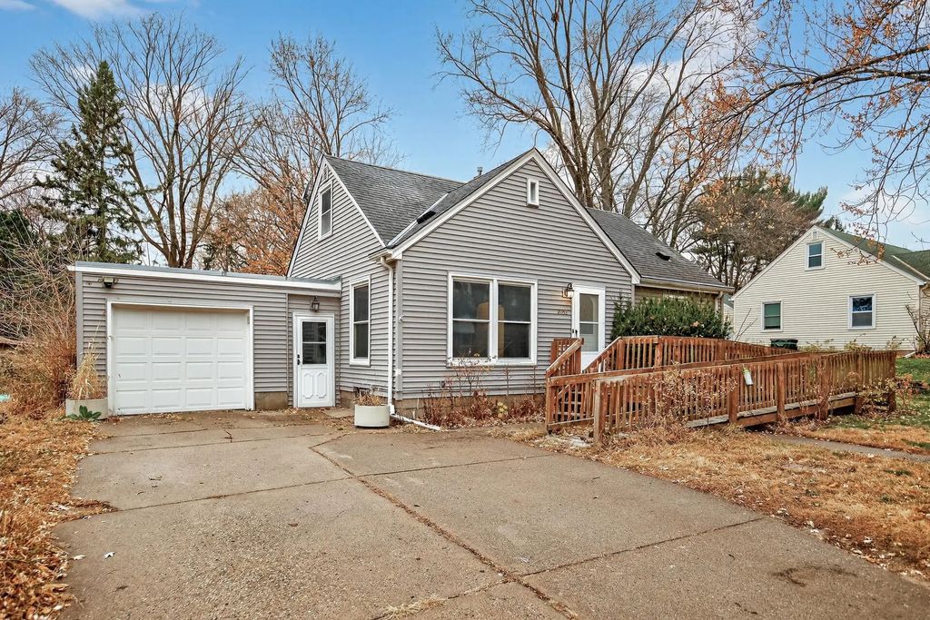 2057 Giesmann Street, Roseville