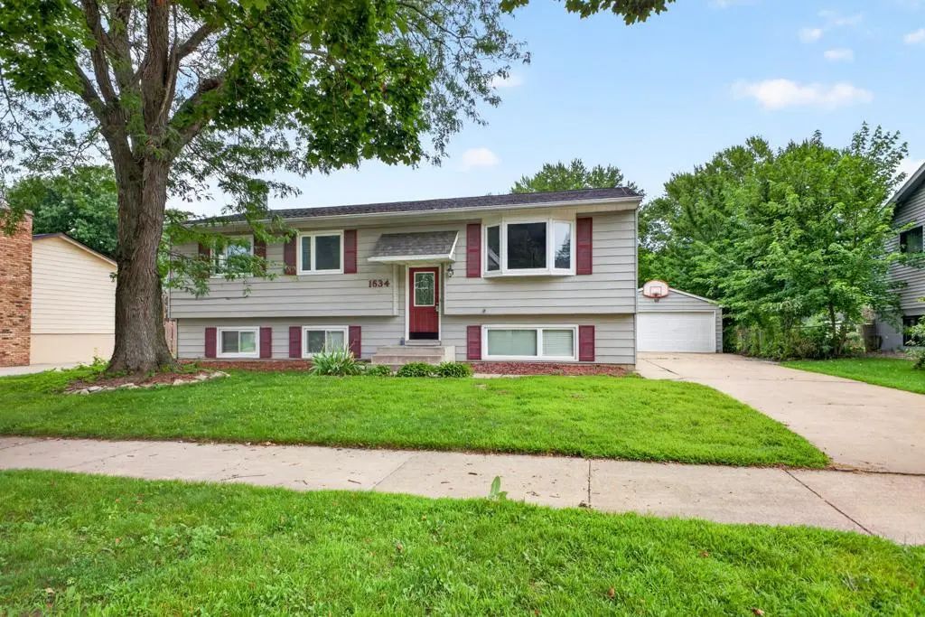 1634 7th Avenue Se, Rochester