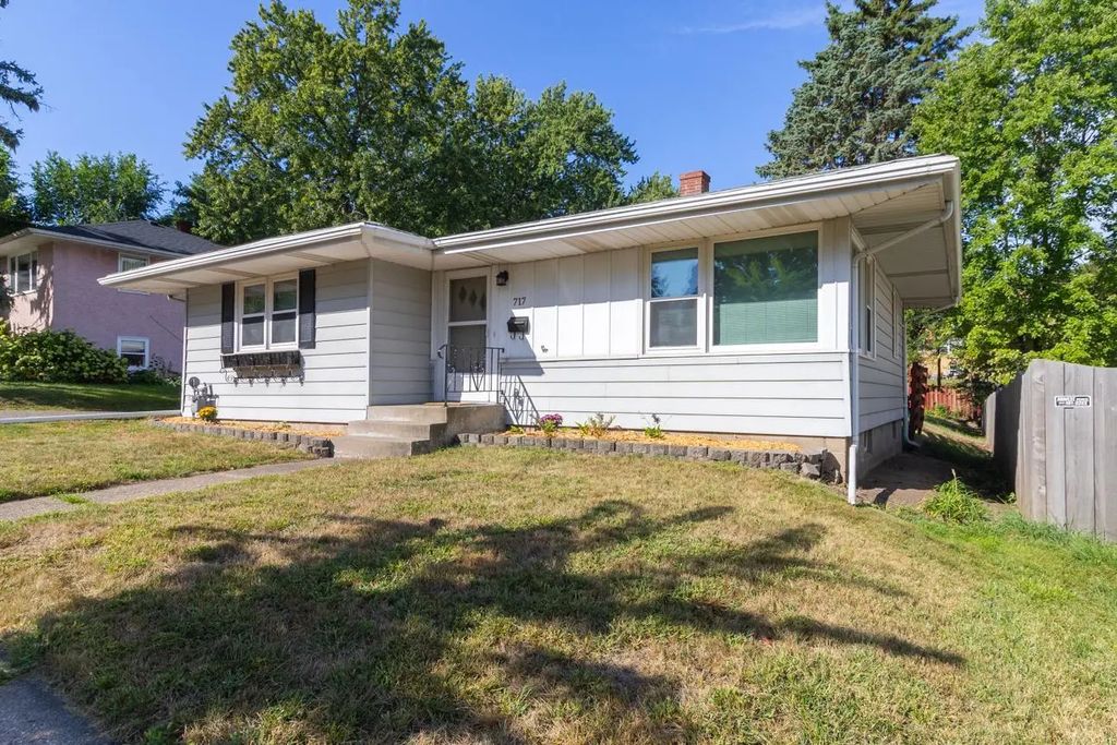 717 Hall Avenue, Saint Paul