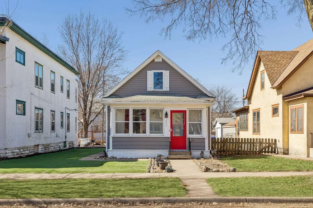 607 Simpson Street, Saint Paul