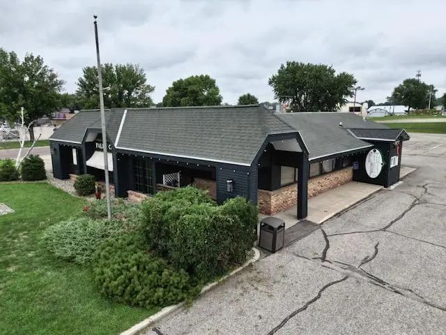 1201 E Bridge Street, Redwood Falls
