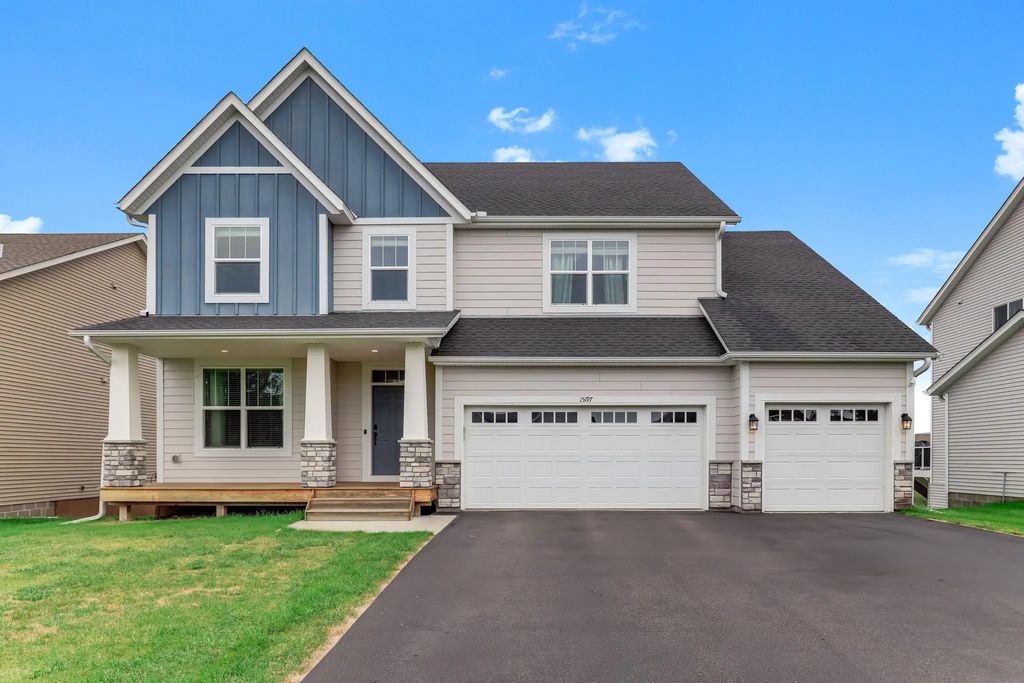 15197 Snowy Owl Street Nw, Ramsey