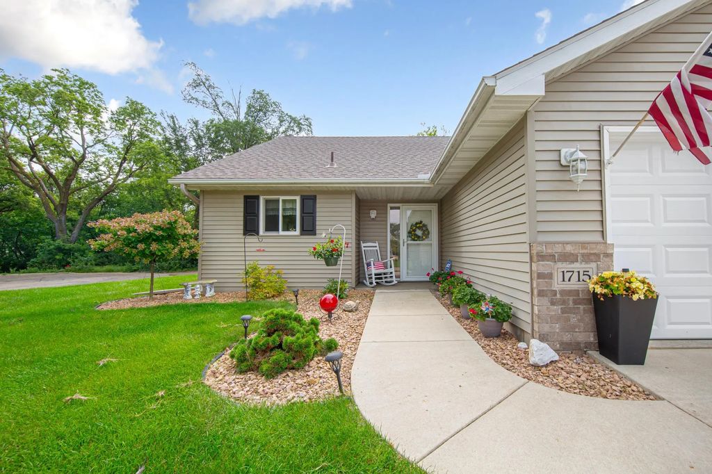 1715 Crystal Lane, Faribault