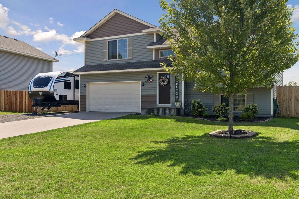 17575 311th Street, Shafer