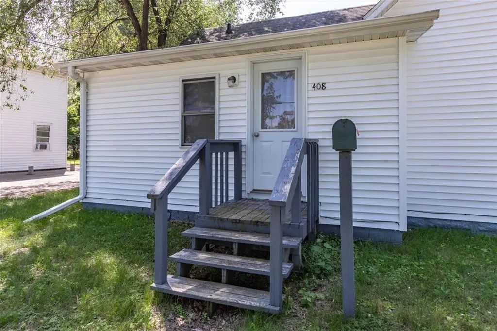 408 18th Avenue E, Menomonie