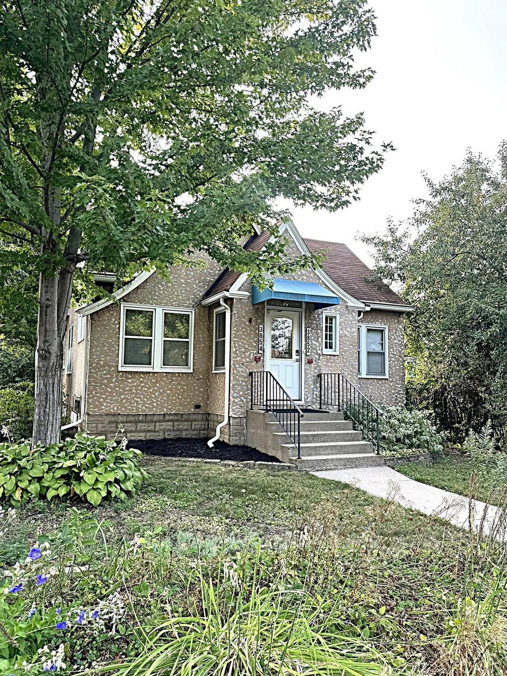 3852 Standish Avenue, Minneapolis
