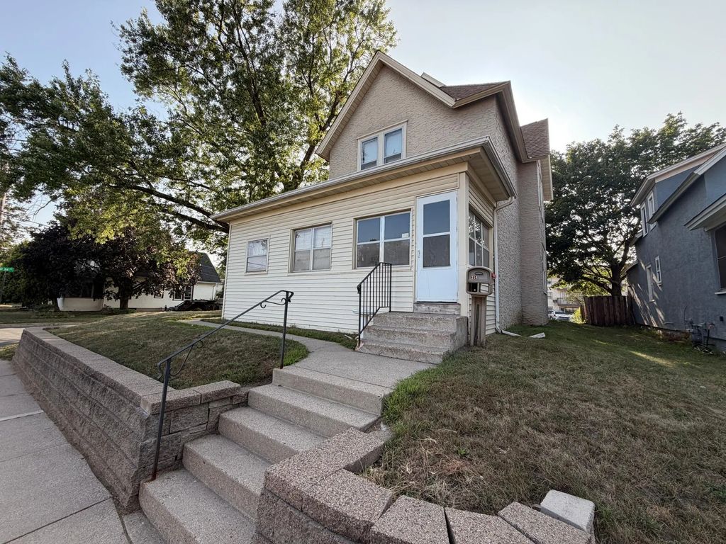 256 11th Avenue S, South St Paul