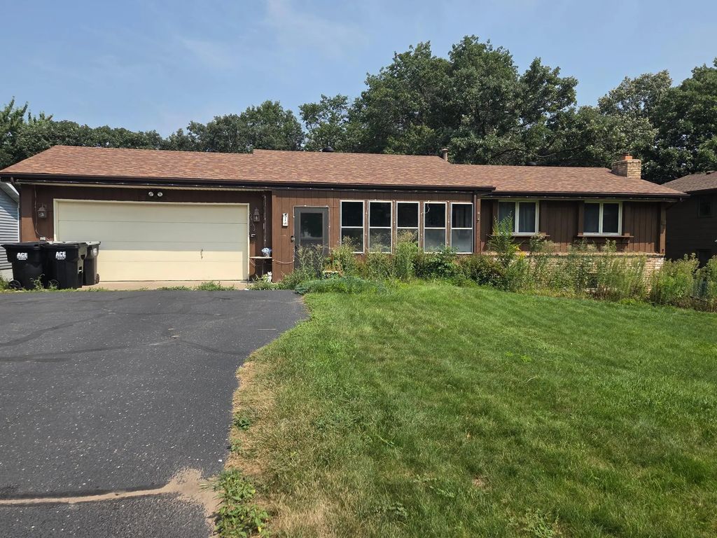 31 98th Lane Nw, Coon Rapids