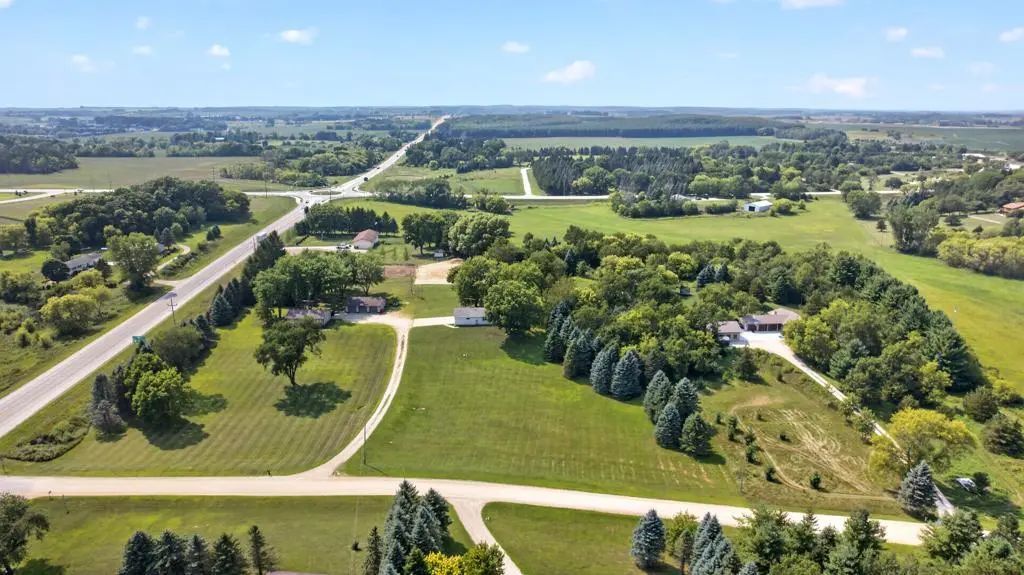 7559 Safari Court Nw, Rochester
