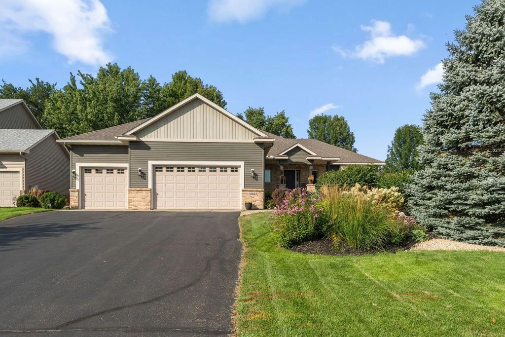 13053 180th Court Nw, Elk River