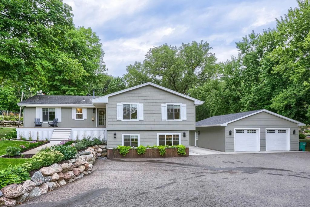 8605 Maple Grove Parkway N, Maple Grove