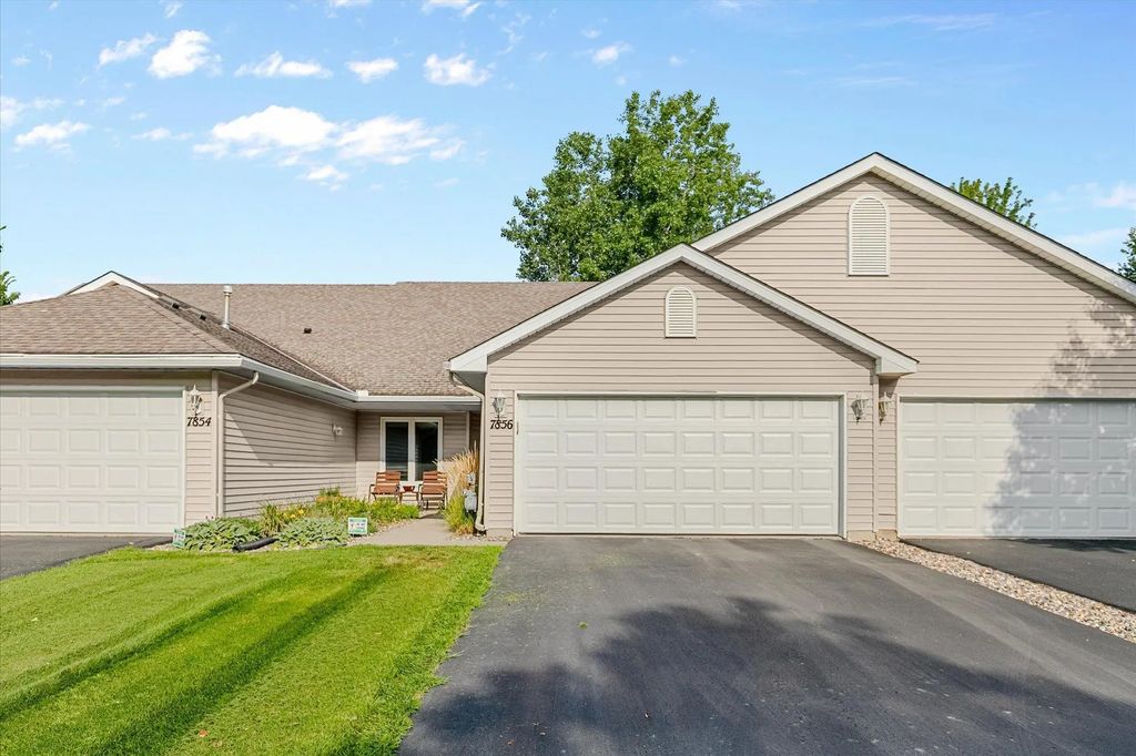 7856 Heinbuch Trail, Woodbury
