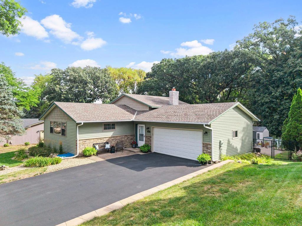 13405 Walnut Drive, Burnsville