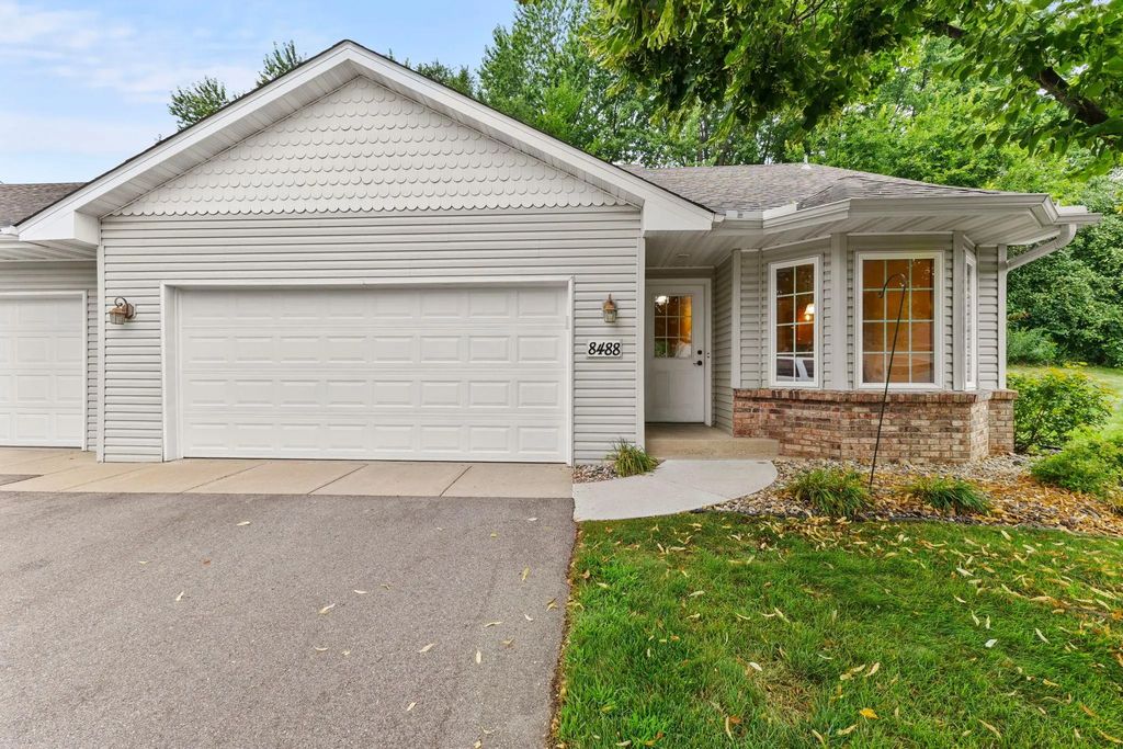 8488 Powers Place, Chanhassen