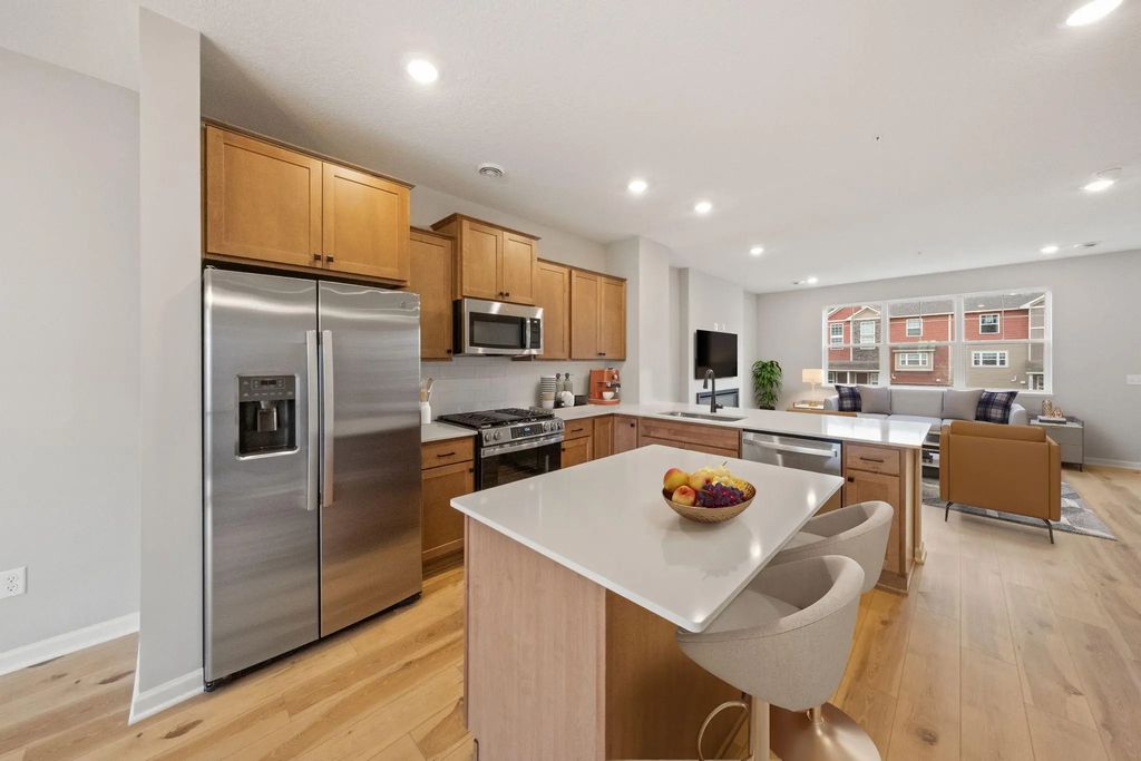 14606 Rhinestone Street Nw, Ramsey