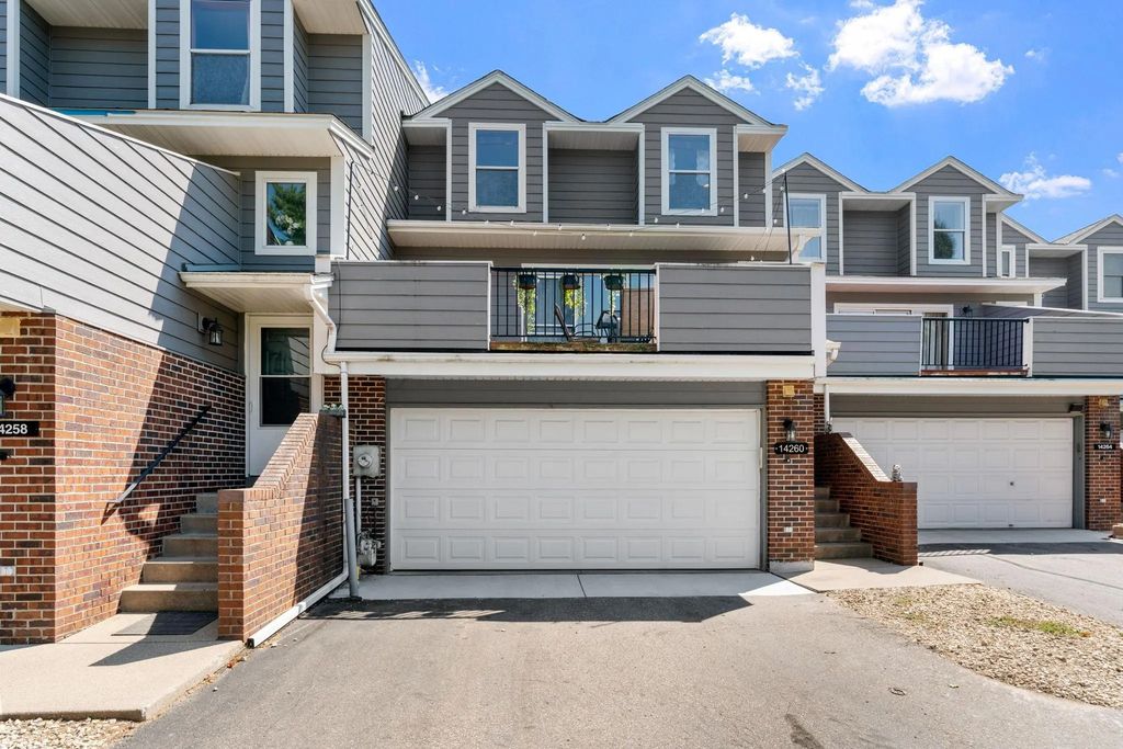 14260 Estates Avenue, Apple Valley