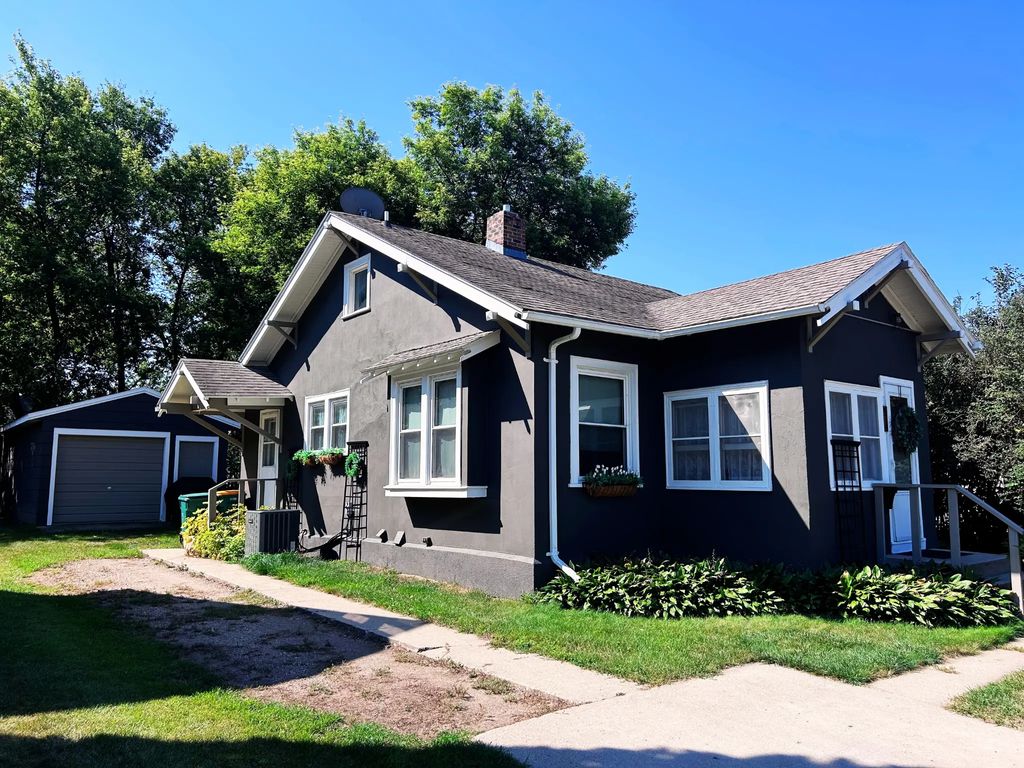 514 5th Avenue E, Alexandria