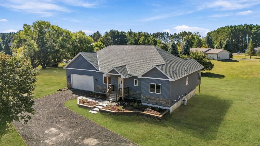 33006 Hilary Circle, Cambridge